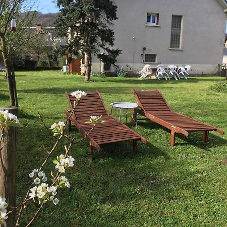 Sainte-Eulalie-d'Olt L'Oustal Bed & Breakfast エクステリア 写真